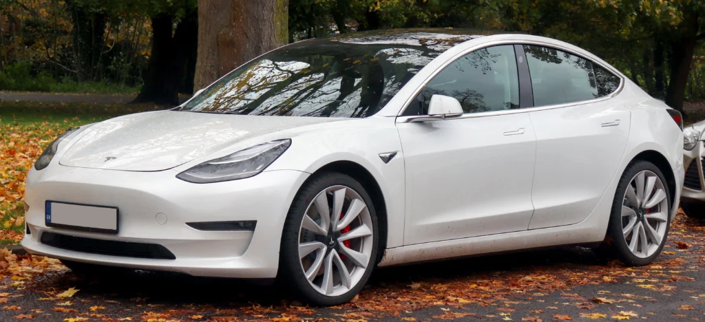 Tesla Model 3: Comparision